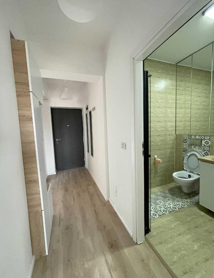 בוקרשט Platinum Luxury Apartment Near Presidential Palace מראה חיצוני תמונה