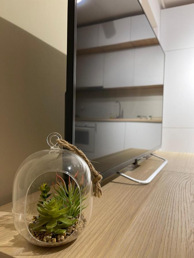 בוקרשט Platinum Luxury Apartment Near Presidential Palace מראה חיצוני תמונה